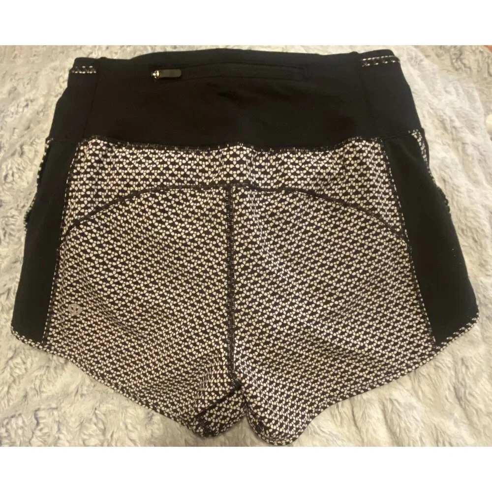 Lululemon Real Quick Perforated Shorts 3.5" Monochromic Black Size 4 EUC - Picture 6 of 8